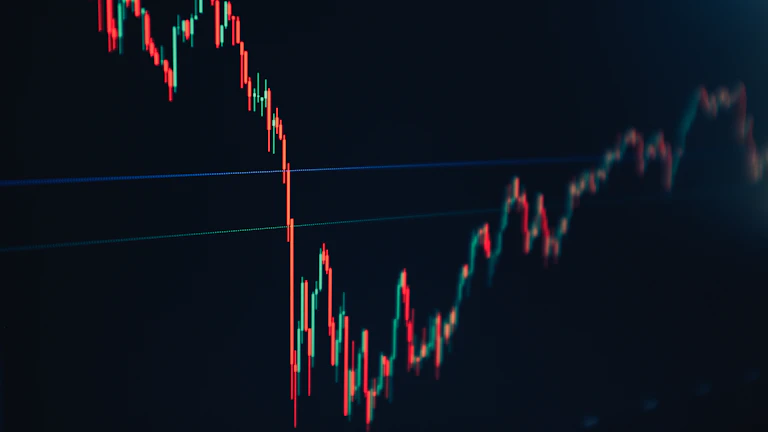 알고리즘 트레이딩 봇과 디지털 차트