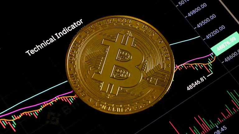 비트코인 현물 ETF 일일 및 주간 유입량 추이 그래프