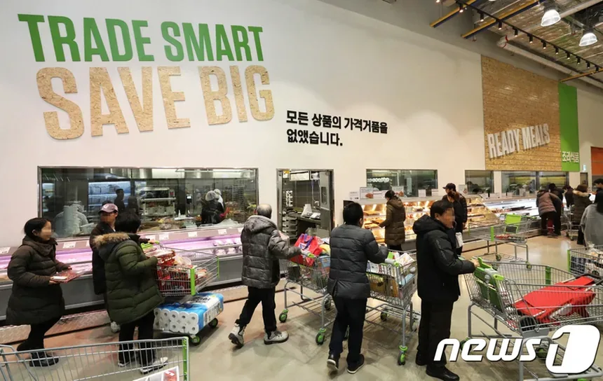 코스트코 5월 셋째주 할인 신상과 추천템 정리 7 코스트코 대용량 음료와 과일 진열