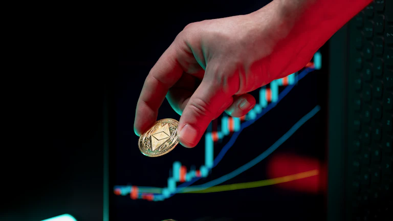 온체인 유동성 분석으로 무위험 수익 극대화 실전 전략 9 암호화폐 차익 거래를 하는 투자자