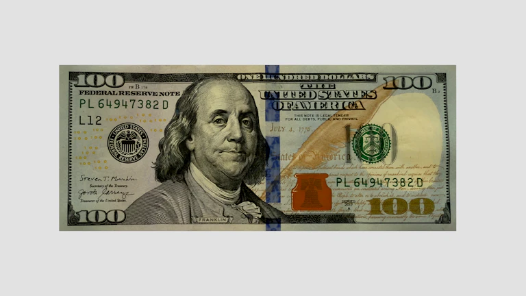 세금 폭탄 피하고 내 수익 온전히 지키는 미국 주식 양도소득세 합법적인 절세 방법과 계좌 운용 꿀팁 (2026년 최신) 10 여러 나라 지폐와 동전이 놓여있는 모습