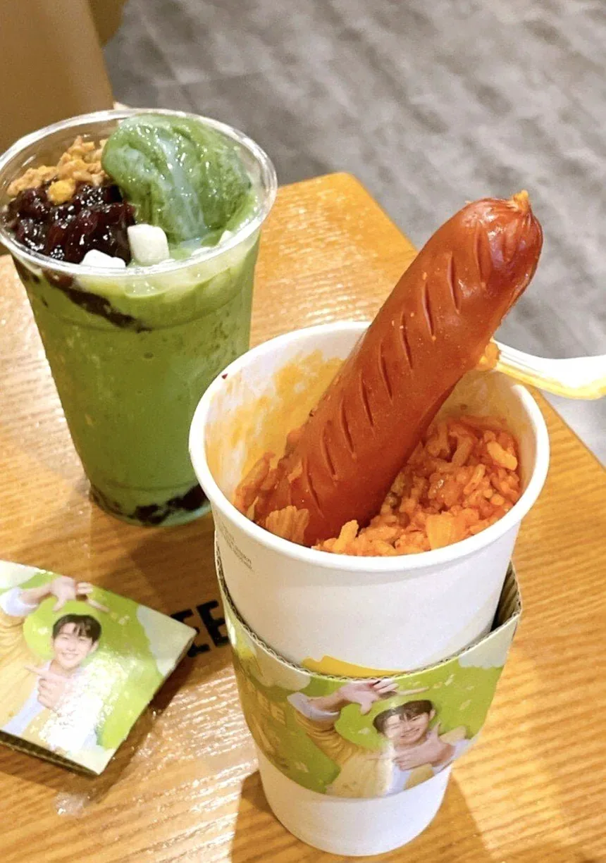 메가커피 김치볶음밥 후기 가격 칼로리까지 정리 3 메가커피 김치볶음밥 컵밥 모습