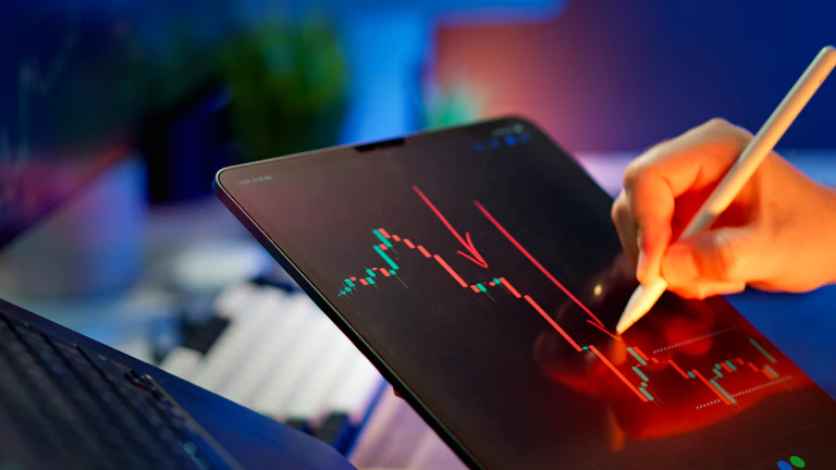 주식 차트를 분석하는 사람들