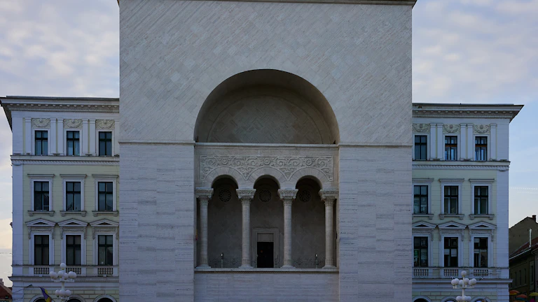 인프라를 구축하고 있는 사람들