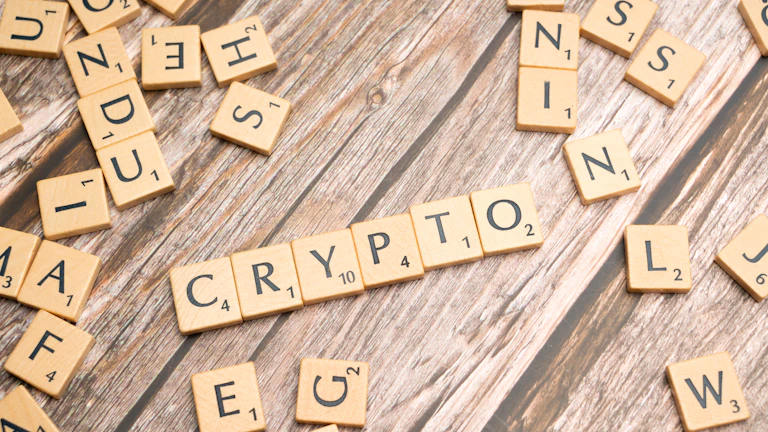 a16z 크립토 리포트, 벤처 캐피탈이 주목하는 블록체인 트렌드 완벽 분석 9 암호화폐에 대해 토론하는 사람들