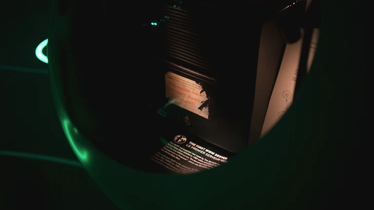 김치 프리미엄 차익 거래 봇 제작 원리, 24시간 자동 수익 시스템 구축 완벽 가이드 12 서버 룸