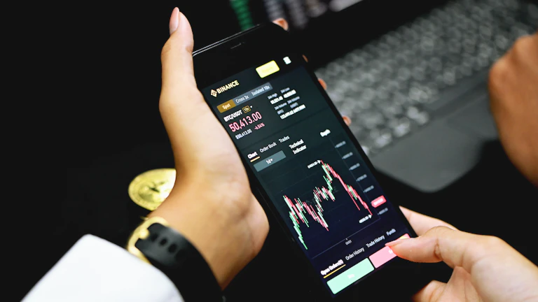 복리 매매 기법, 직장인 소액으로 월 500만원 만드는 실전 복리 매매 전략과 리스크 관리 7단계 (2026년 최신) 10 차트를 분석하며 매매 전략을 세우는 트레이더