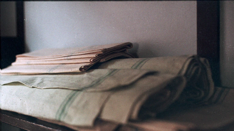 매매 기록이 빼곡히 적힌 트레이딩 일지